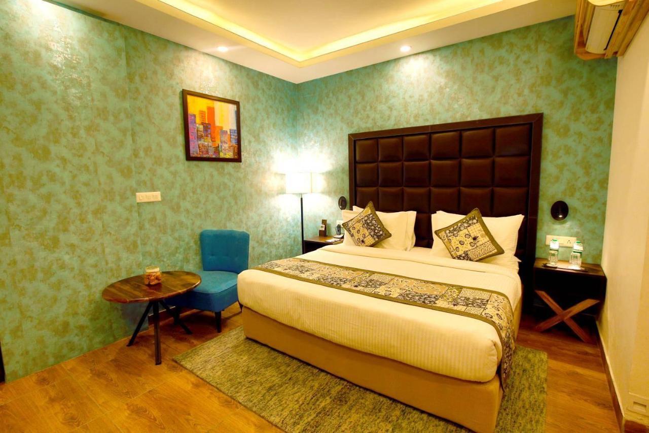 The Fern Residency Noida Hotel Kültér fotó