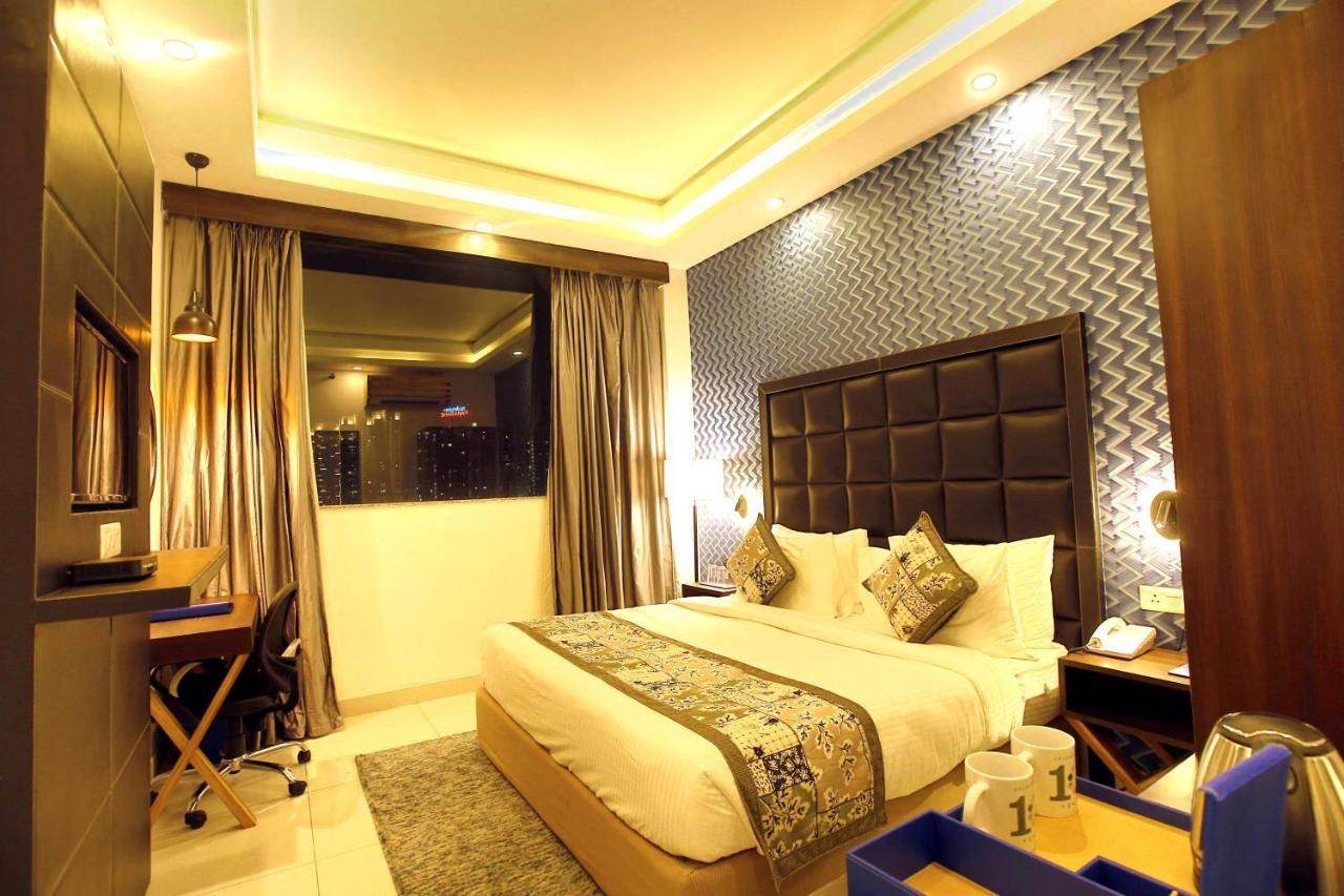 The Fern Residency Noida Hotel Kültér fotó